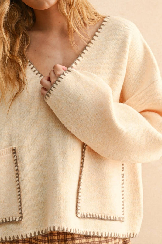 STITCH DETAILED V-NECK SWEATER